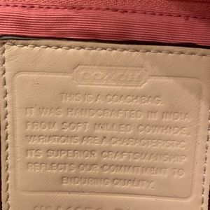 Coach shoulder bag !